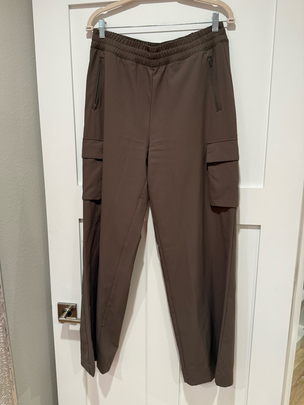 Beyond Yoga City Chic Cargo Pants